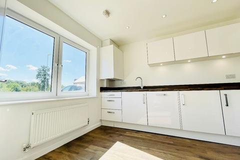 92 Castleridge Drive, Greenhithe, DA9 9WT