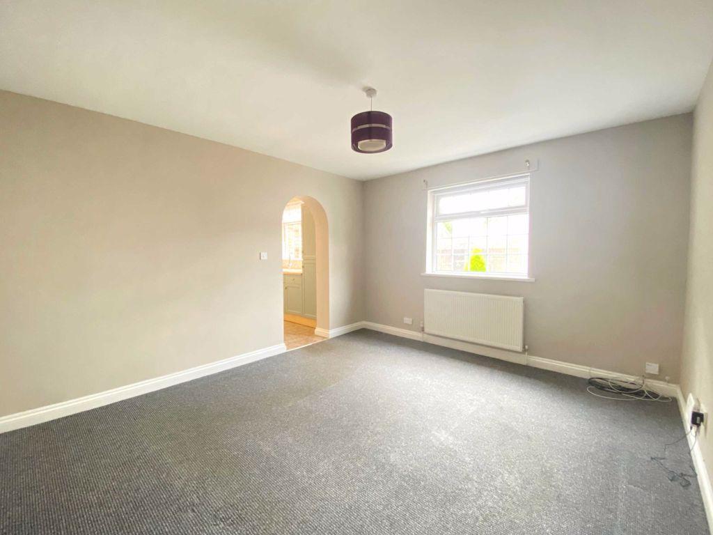 Station Road, Brough 2 bed end of terrace house £625 pcm (£144 pw)
