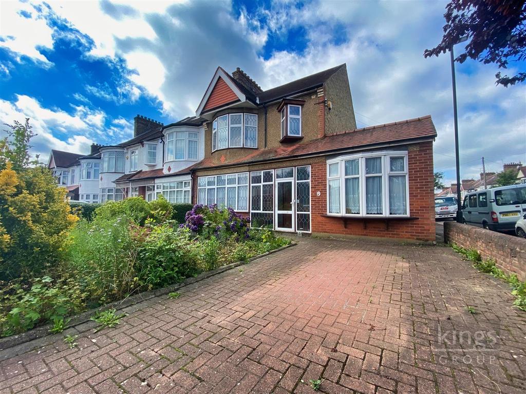 Bush Hill Road, London 4 bed end of terrace house £775,000