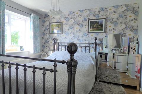 12 Bramble Close, Malvern, WR14 2UW