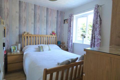 12 Bramble Close, Malvern, WR14 2UW