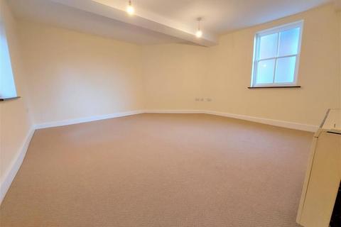 1 bedroom flat to rent, 6 Pepperpot Mews, Worcester, Worcestershire, WR8 0NZ