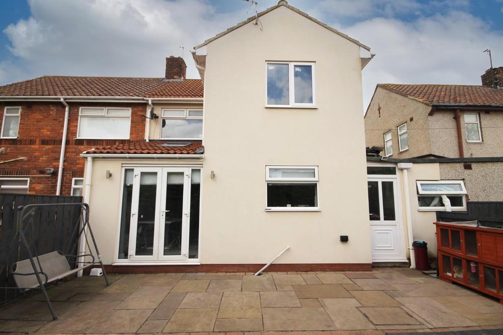 Catcote Road, Hartlepool 3 bed semidetached house £135,000