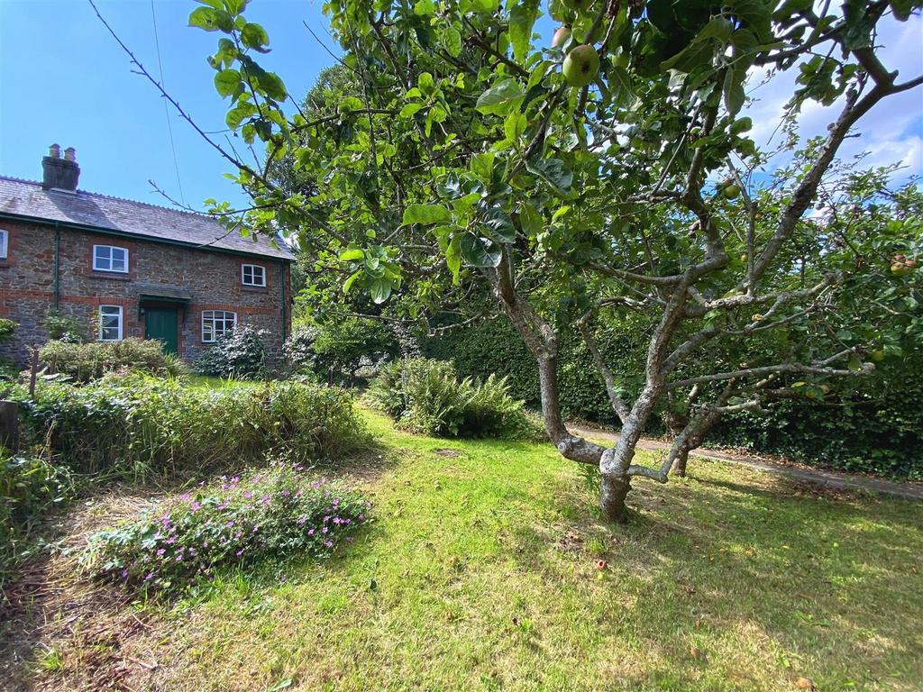 Baring Cottage, Bridgetown, Totnes 1 bed semidetached house £1,000