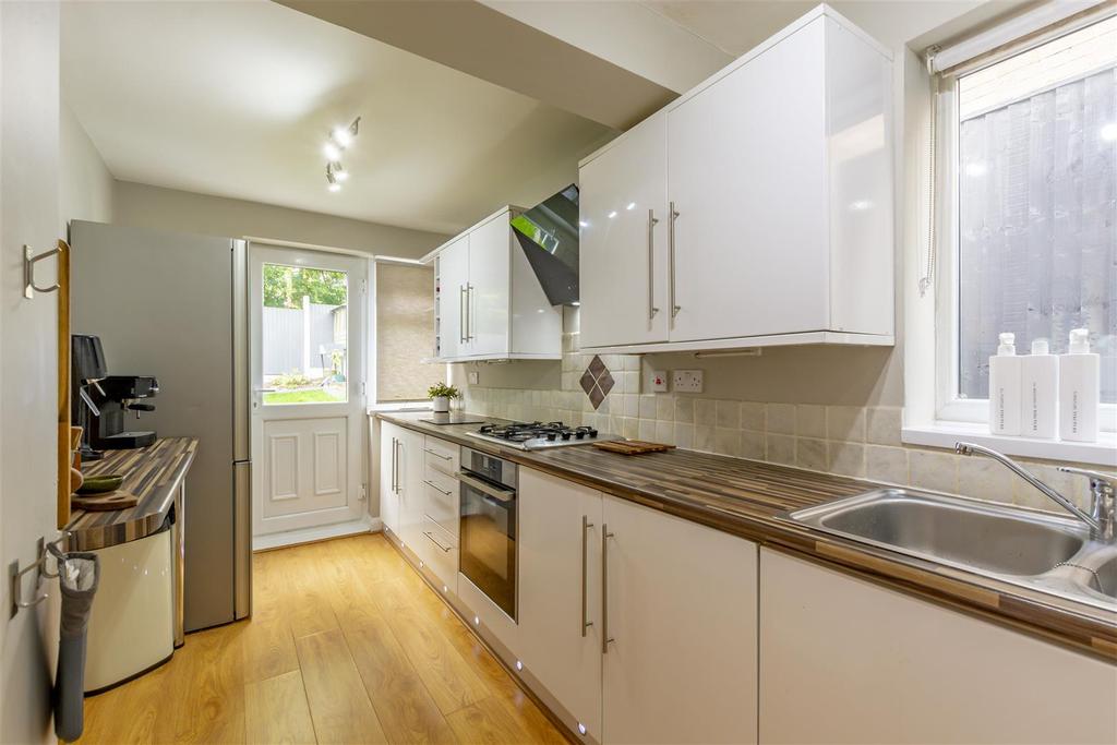Netherfield Road, Sandiacre 3 bed semidetached house £220,000