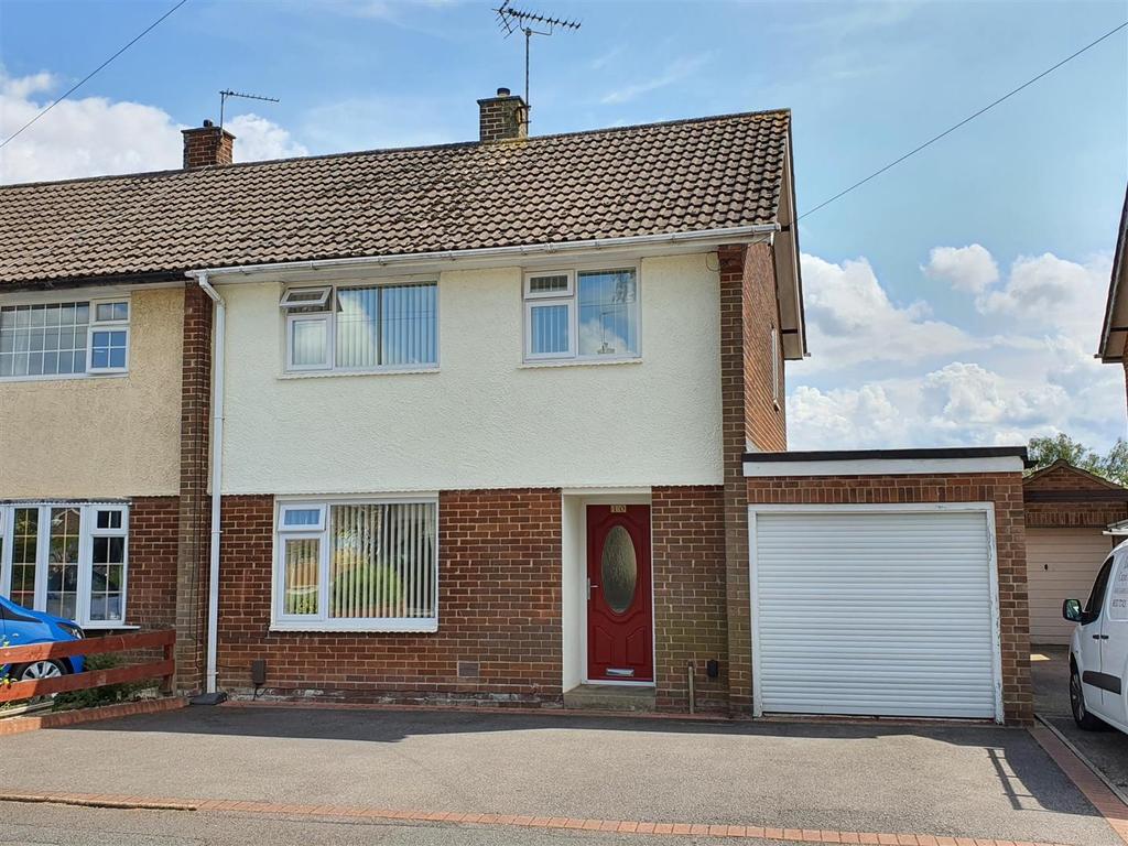 Farneworth Road, Mickleover, Derby 3 bed semidetached house £190,000