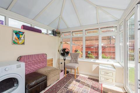 1 Mcdonough Close, Chessington, KT9 1ER