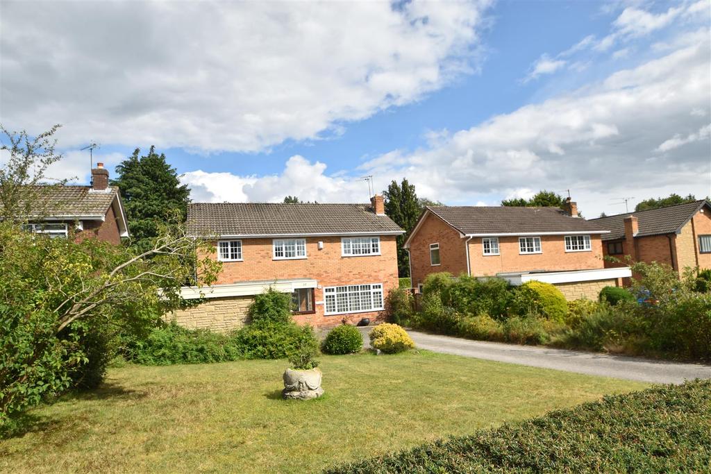 Moorland Park, Heswall, Wirral 4 bed detached house £550,000