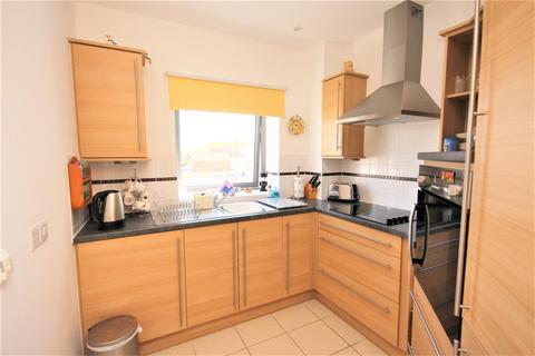 1 bedroom retirement property for sale, Eversley Court, Seaford