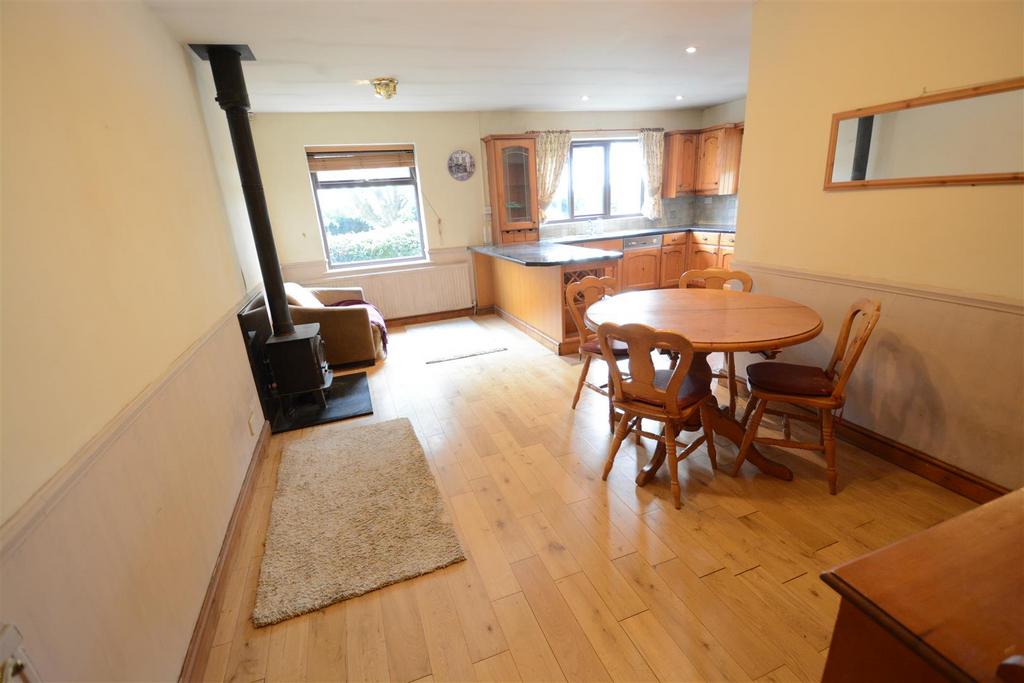 Lodge Farm Bungalow Kitchen/Diner