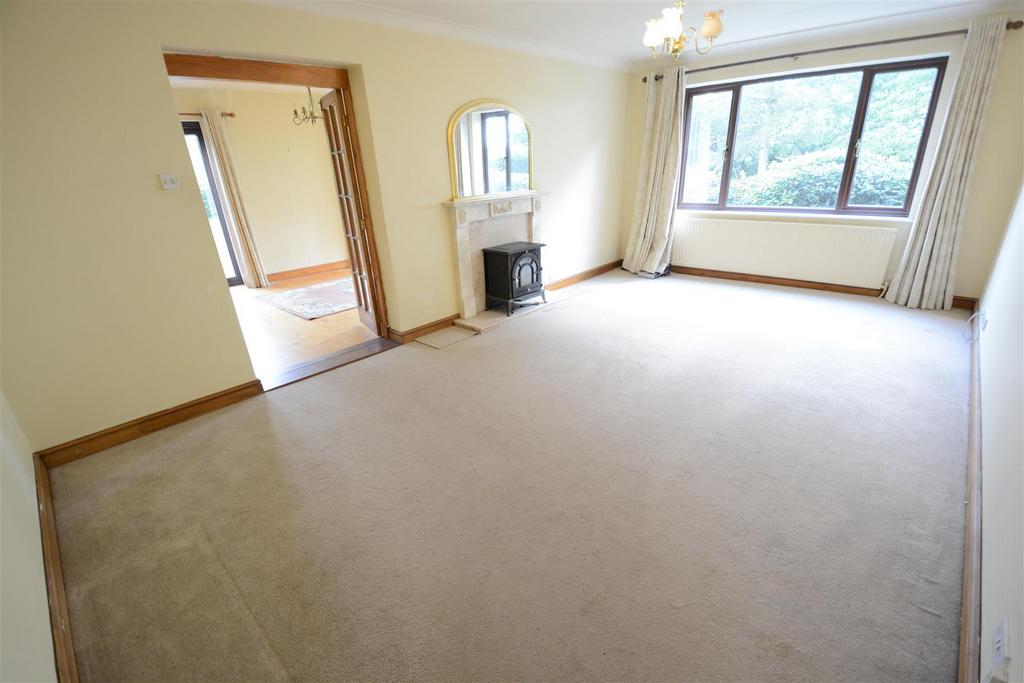 Lodge Farm Bungalow Dining room