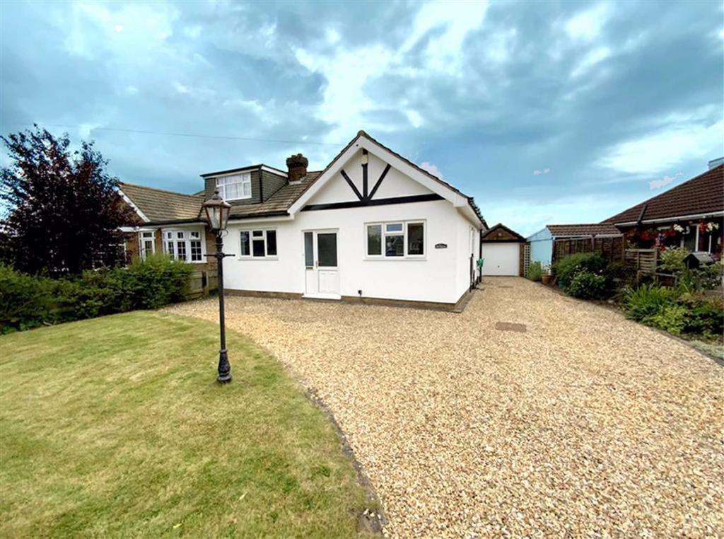 Station Road, Tetney, Lincolnshire 3 bed semidetached house £220,000