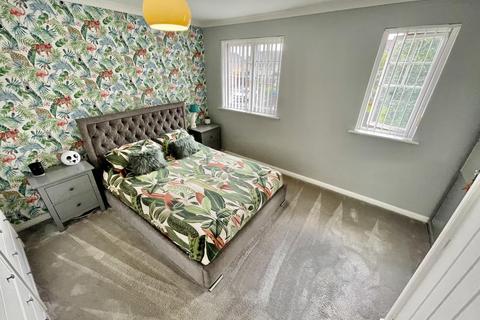 12 Barr Crescent, Irvine, KA12 0SQ