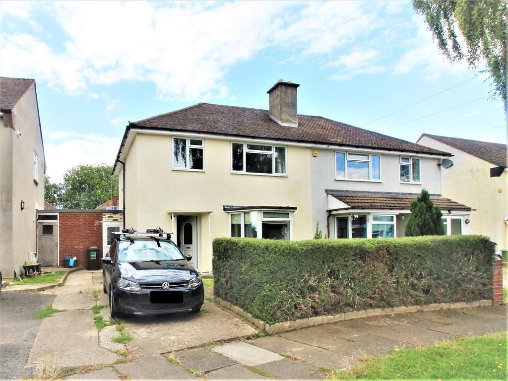 DORSET AVENUE, GL51 3 bed semidetached house £265,000
