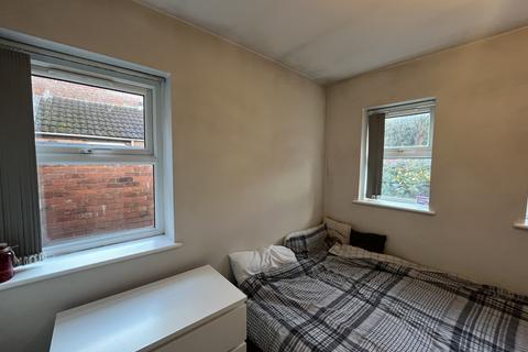 1 bedroom flat to rent, Westminster Road, Coventry, CV1