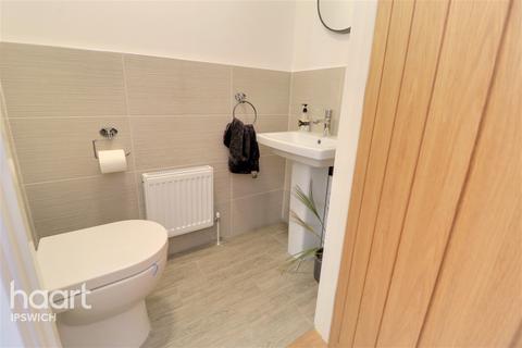 3 Boundary Oaks, Capel St Mary, Ipswich, IP9 2FL