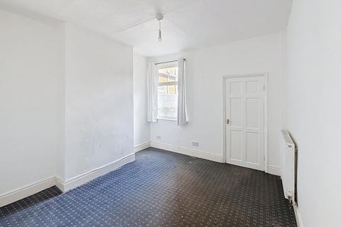 3 bedroom house share to rent, Guildford Street, Shelton, Stoke-on-Trent, Staffordshire, ST4 2EP