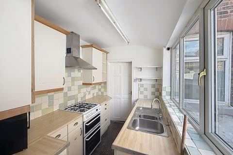 3 bedroom house share to rent, Guildford Street, Shelton, Stoke-on-Trent, Staffordshire, ST4 2EP