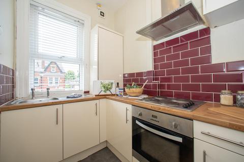 undefined, 30 Estcourt Avenue, Headingley, Leeds, LS6 3ES