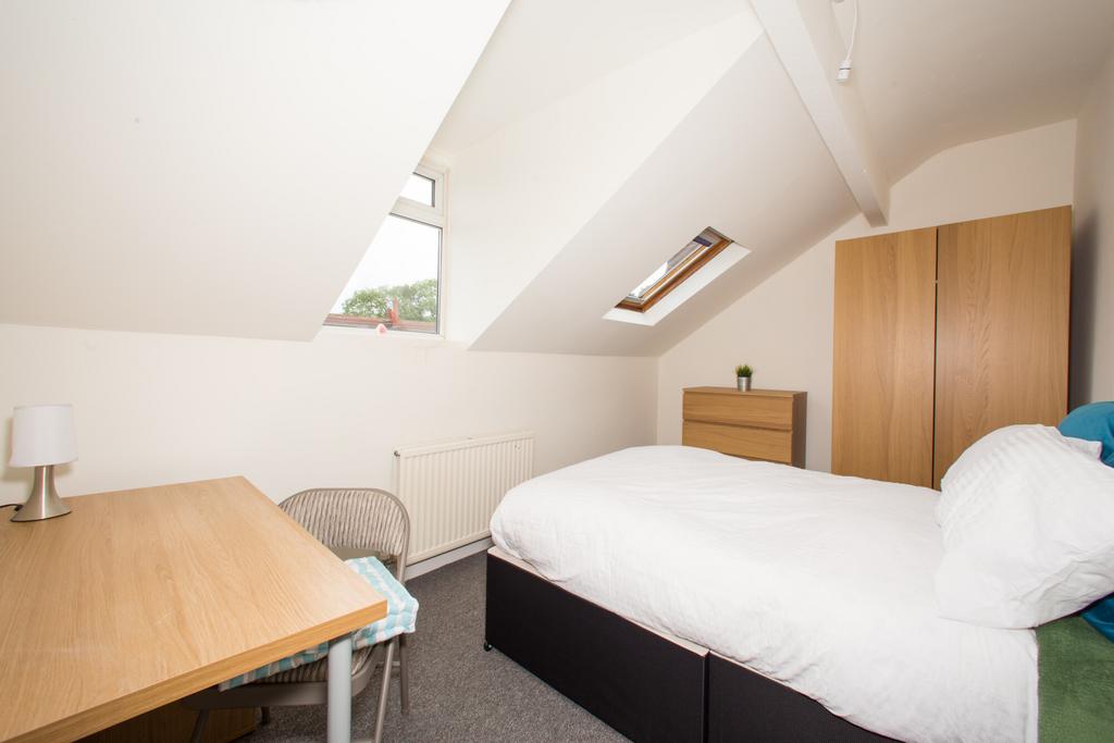 House in Leeds - View 5