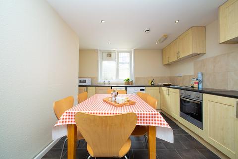 undefined, 37 Headingley Avenue, Headingley, Leeds, LS6 3ER
