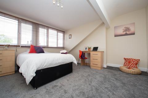 undefined, 37 Headingley Avenue, Headingley, Leeds, LS6 3ER