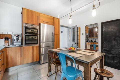 87 Alberta Street, London, SE17 3RU