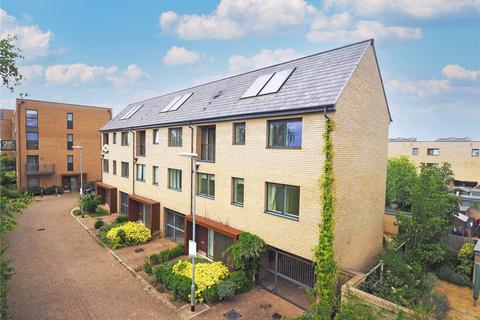 10 Cedar Road, Trumpington, Cambridge, CB2 9PA