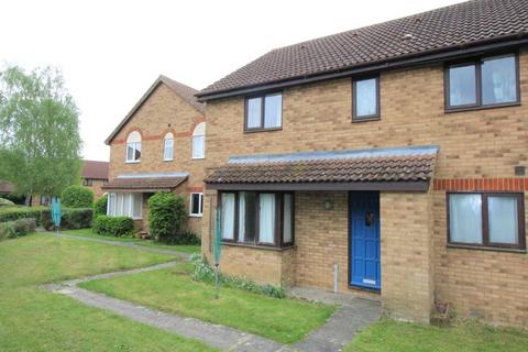 2 bedroom terraced house to rent, Kestrel Close, Hartford, PE29