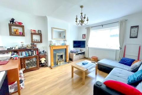 34 Coates Road, Elstree, Borehamwood, WD6 3DS