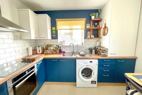 34 Coates Road, Elstree, Borehamwood, WD6 3DS