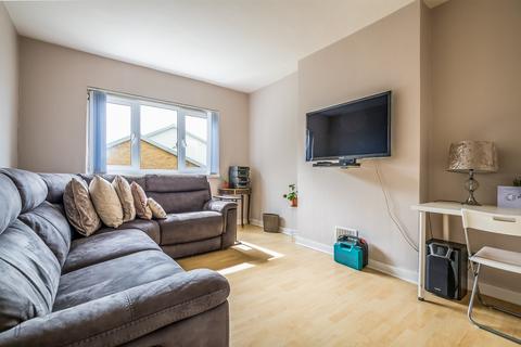 2 bedroom apartment for sale - Harold Gibbons Court, Victoria Way, London, SE7