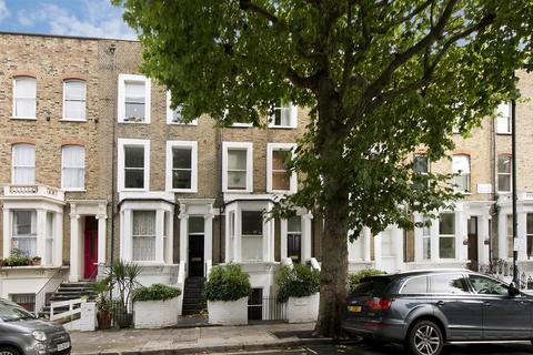 1 bedroom apartment to rent, Russell Court, Hammersmith Grove, London, W6