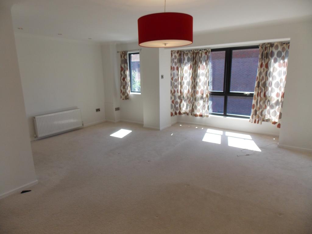 Rownham Mead, Hotwells, Bristol BS8 4 bed townhouse £2,150 pcm (£496 pw)