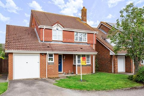 15 Arnold Way, Thame, OX9 2QA