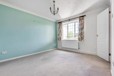 2 bedroom terraced house to rent, Cassocks Square,  Shepperton,  TW17