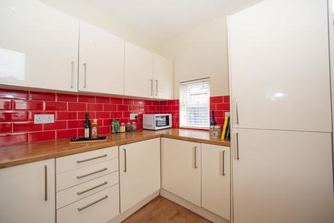 undefined, 9 Canterbury Drive, Headingley, Leeds, LS6 3EU