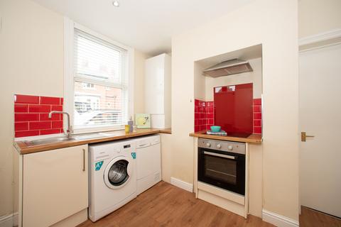 undefined, 9 Canterbury Drive, Headingley, Leeds, LS6 3EU