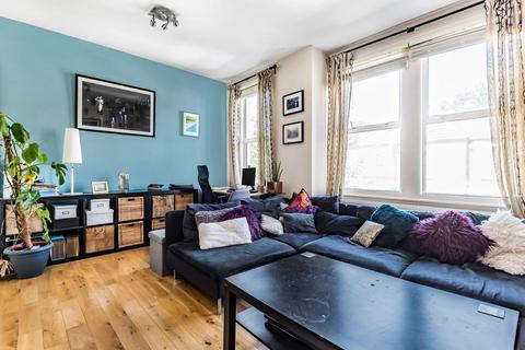 47 Avarn Road, London, SW17 9HB