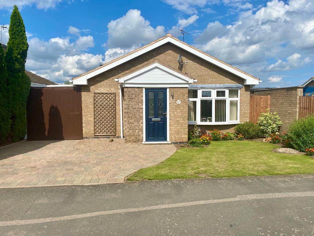 Wyndale Drive,Syston,Leicester,LE7 1LR 2 bed bungalow £275,000