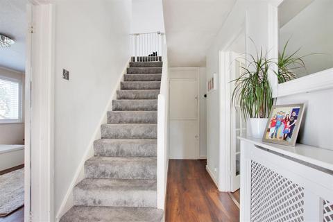 67 Appledore Crescent, Sidcup, DA14 6RG