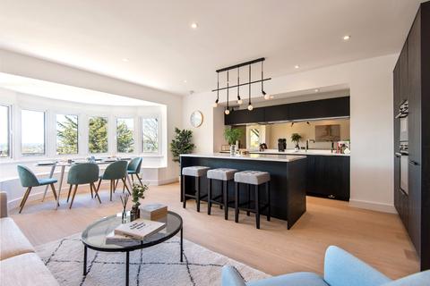 157c West Heath Road, London, NW3 7TT