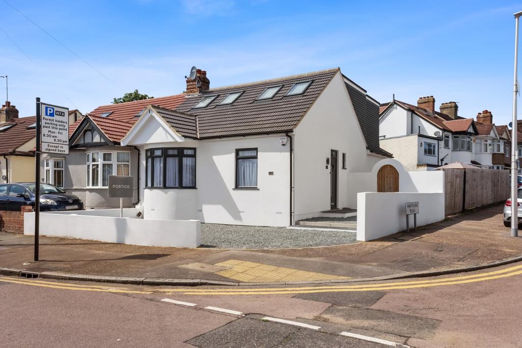 Prospect Road, Woodford Green, IG8 5 bed semidetached bungalow £700,000