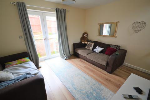 1 Ingle Close, Scarborough, YO12 4AY