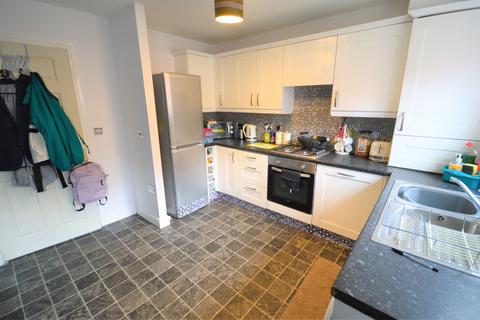 1 Ingle Close, Scarborough, YO12 4AY