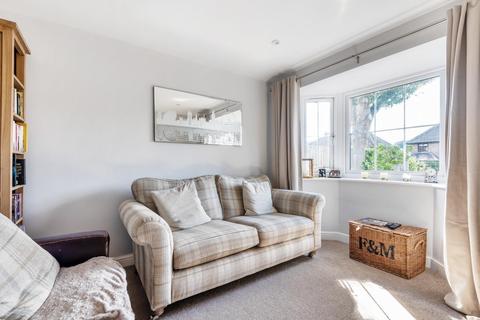 Oak Tree House Barnett Lane, Wonersh, Guildford, GU5 0RZ