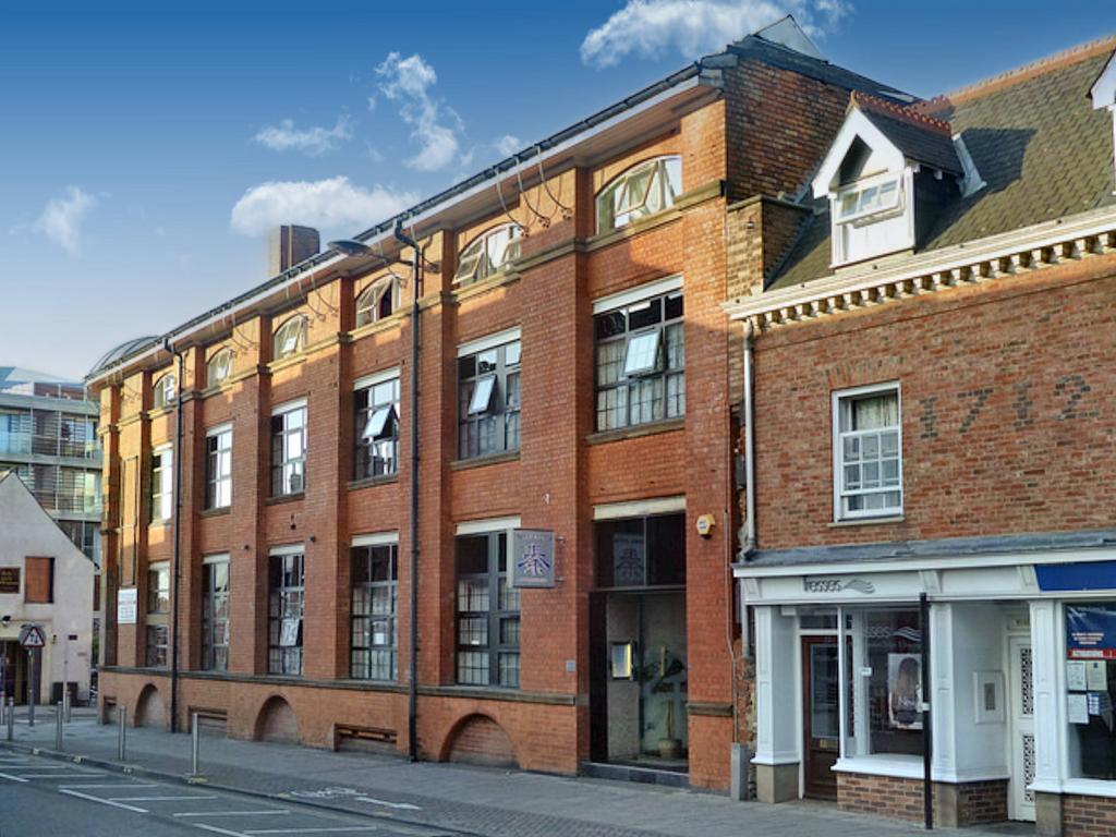 HIGHCROSS STREET, LEICESTER LE1 1 bed flat £595 pcm (£137 pw)