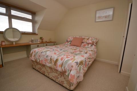 19 Anderson Road, Bishopdown, Salisbury, SP1 3DX