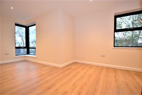 171a Addington Road, South Croydon, CR2 8LL