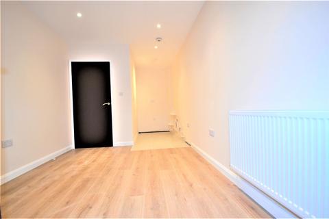 171a Addington Road, South Croydon, CR2 8LL